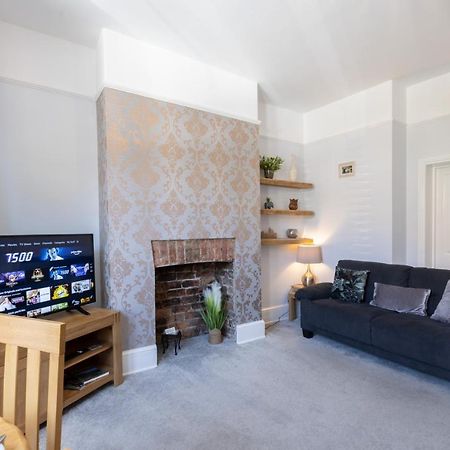 Bootham Apartment 32 - Free Parking - Five Minute Walk To York Minster Buitenkant foto