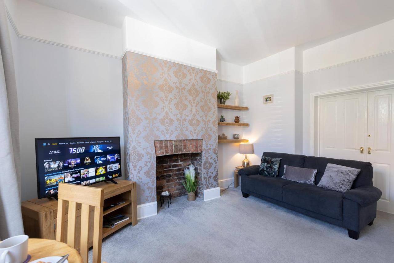 Bootham Apartment 32 - Free Parking - Five Minute Walk To York Minster Buitenkant foto